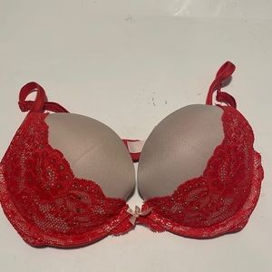 Victoria Secret Dream Angels Plunge Bra Size 32B